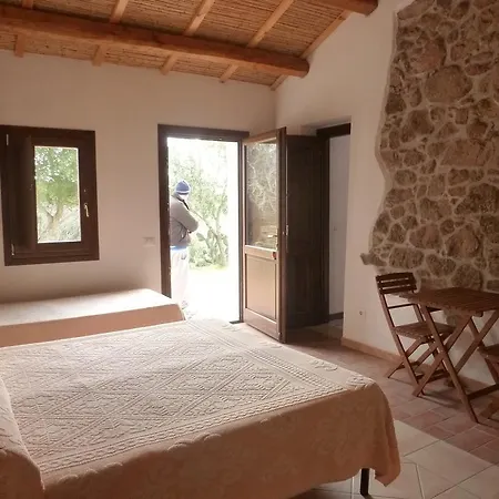 Agriturismo Stazzo La Cerra