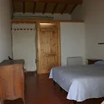 Κατάλυμα σε φάρμα Agriturismo Stazzo La Cerra