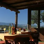 Agriturismo Stazzo La Cerra Κατάλυμα σε φάρμα